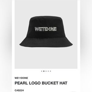 We11done Pearl Logo Bucket Hat Black